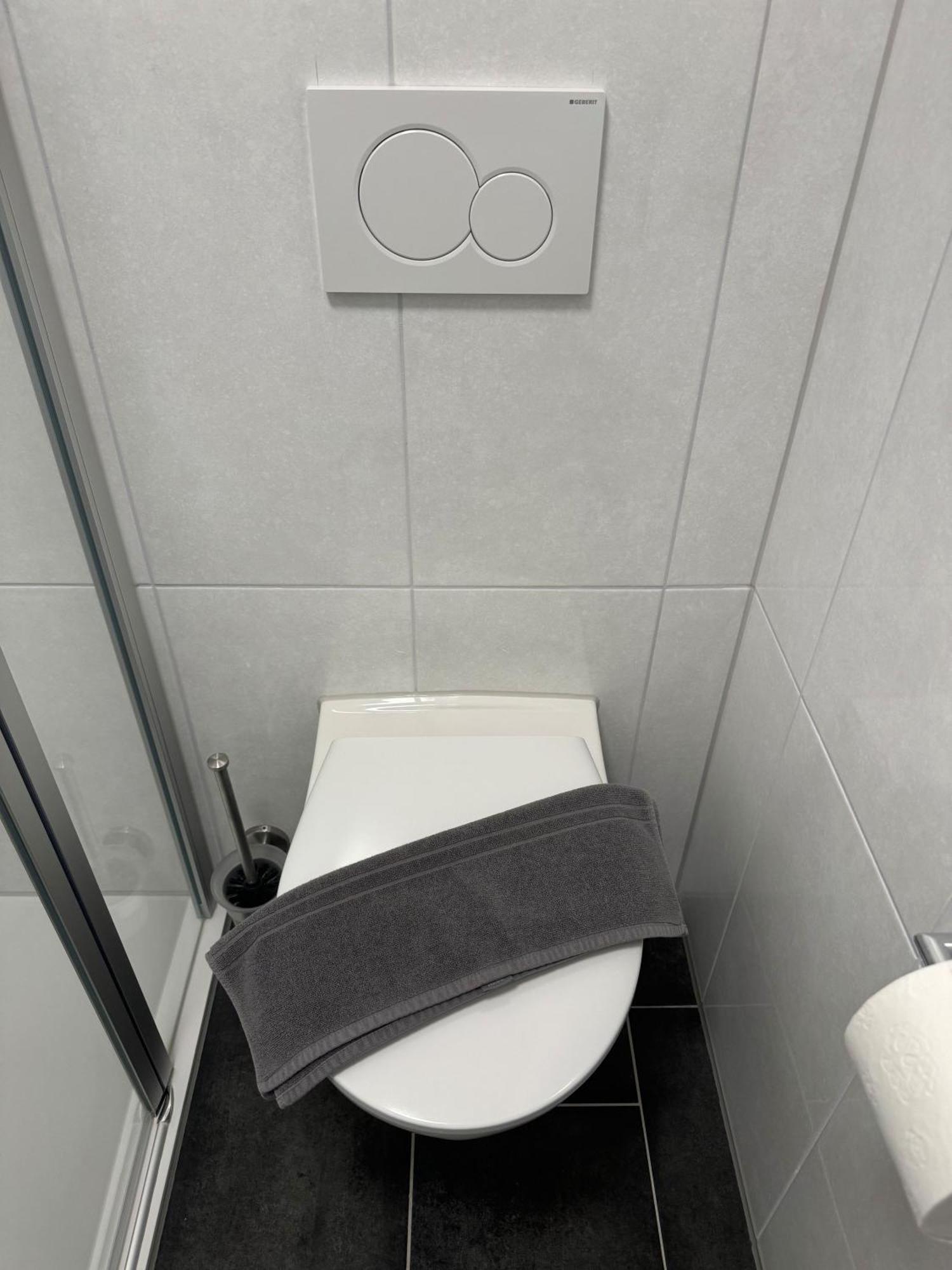 Hotel Lijo, Bei Basel Steinen  外观 照片